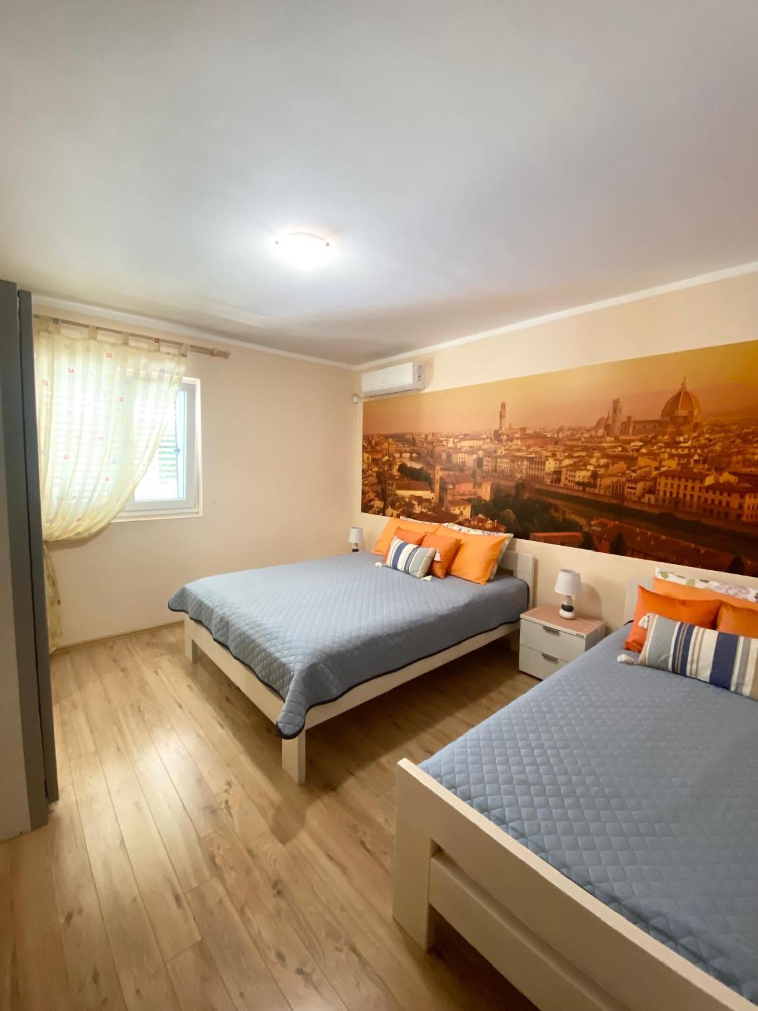 Apartments Villa Viktoria Tivat Dış mekan fotoğraf