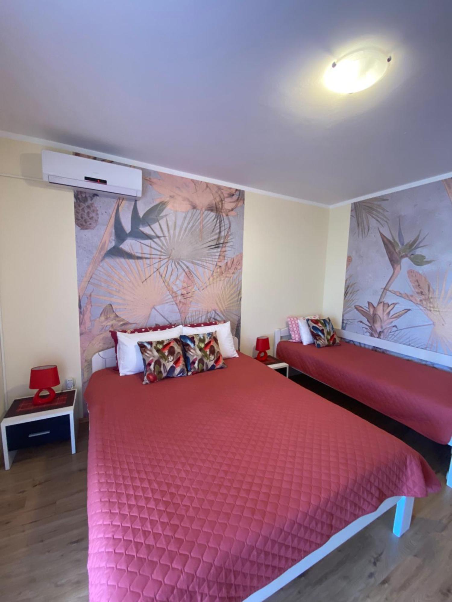 Apartments Villa Viktoria Tivat Dış mekan fotoğraf