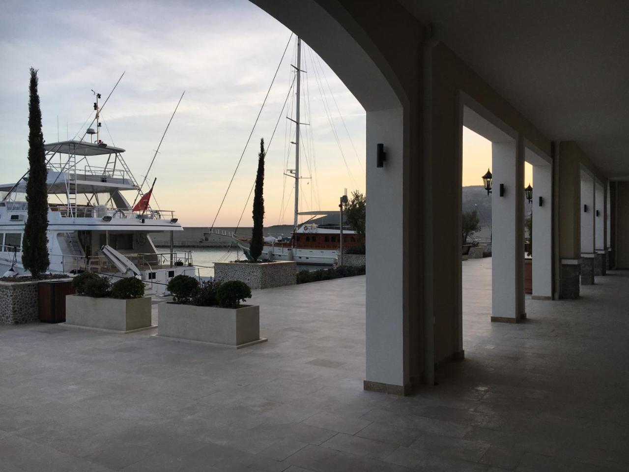 Apartments Villa Viktoria Tivat Dış mekan fotoğraf