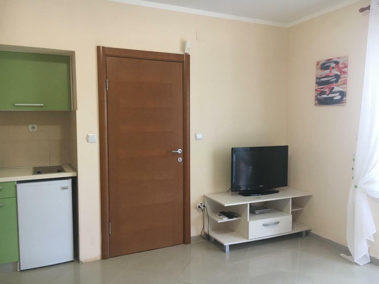 Apartments Villa Viktoria Tivat Dış mekan fotoğraf